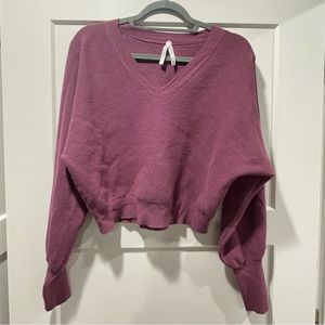 Purple cropped v-neck sweater